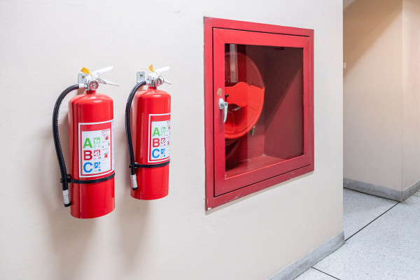Instalaciones de Equipos de Protección Contra Incendios · Sistemas Protección Contra Incendios la Granada