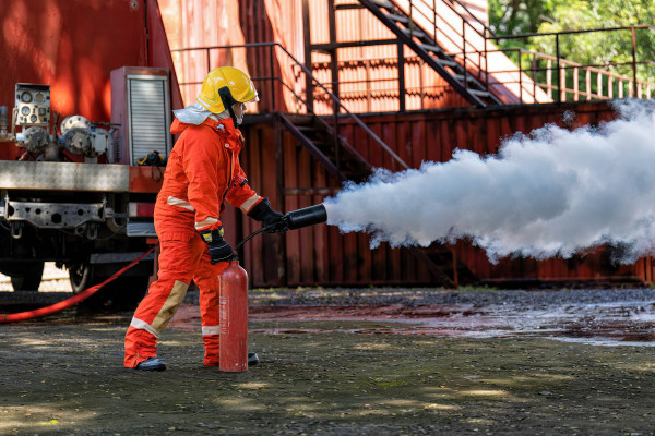 Sistemas de Protección de Incendios Mediante Espuma · Sistemas Protección Contra Incendios  Cabrera d'Anoia